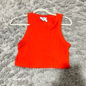 Cropped tank top
